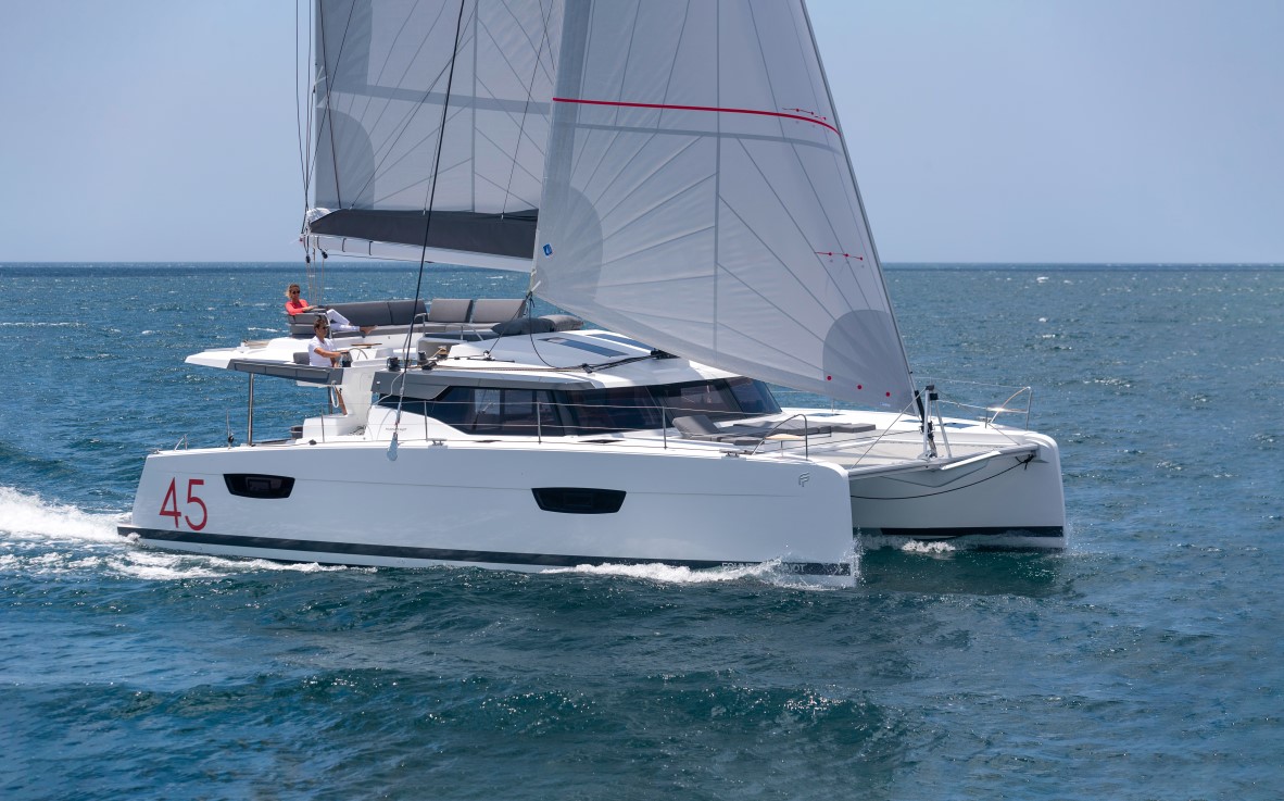 ELBA 45 catamran for hire Gulf Saint-Tropez